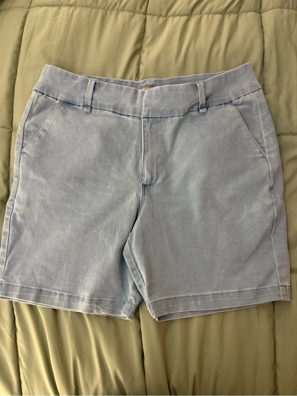 Hybrid & company Pale Blue Denim-Style Women's Shorts